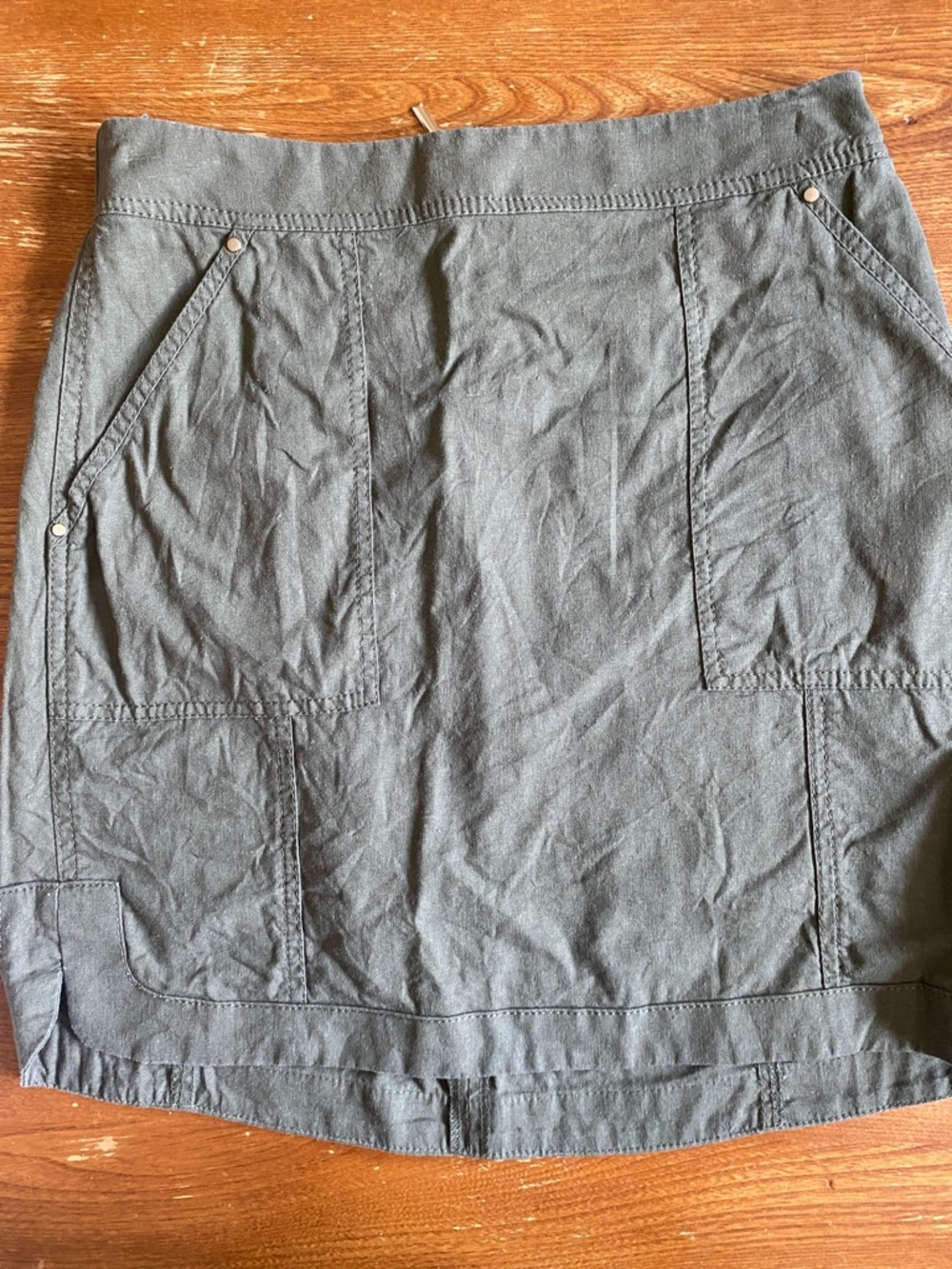 Size 2 White House Black Market Olive Green Skirt